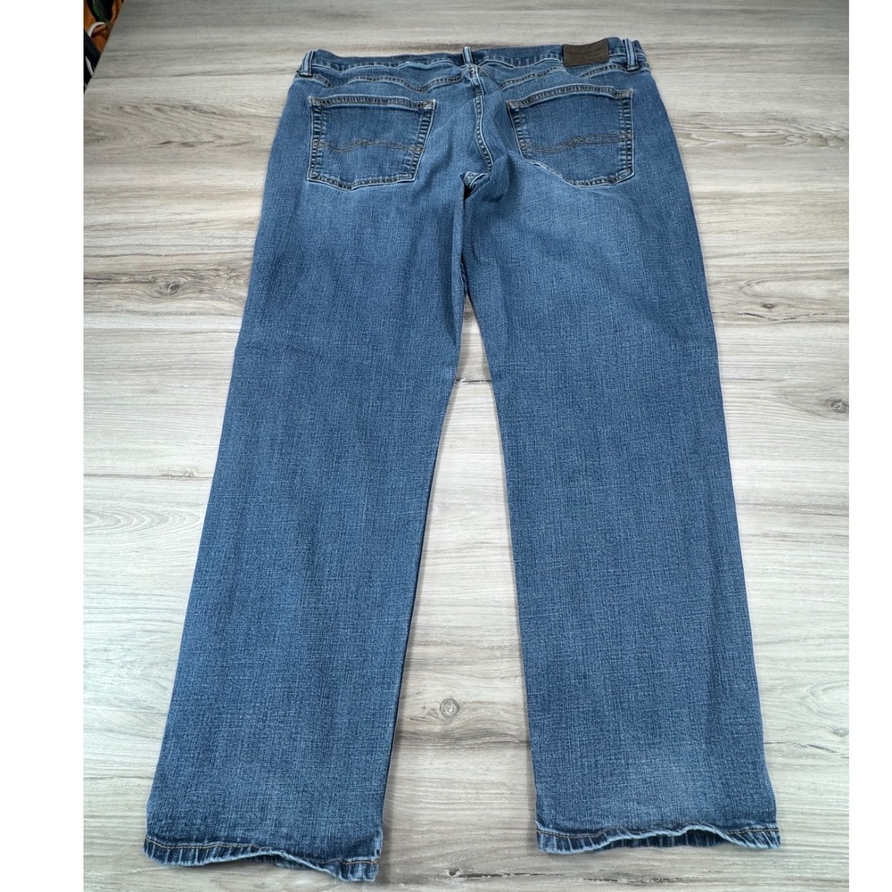 Lucky Brand 221 Straight Leg Jeans‎ Mens 40x30 Medium Blue Wash 7MP10191